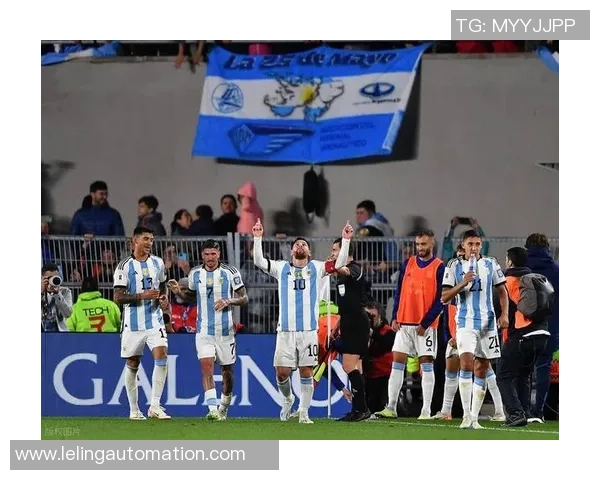 西亚足球外籍球星的崛起与影响力分析及其对地区足球文化的推动 西亚足球外籍球星的崛起与影响力分析及其对地区足球文化的推动